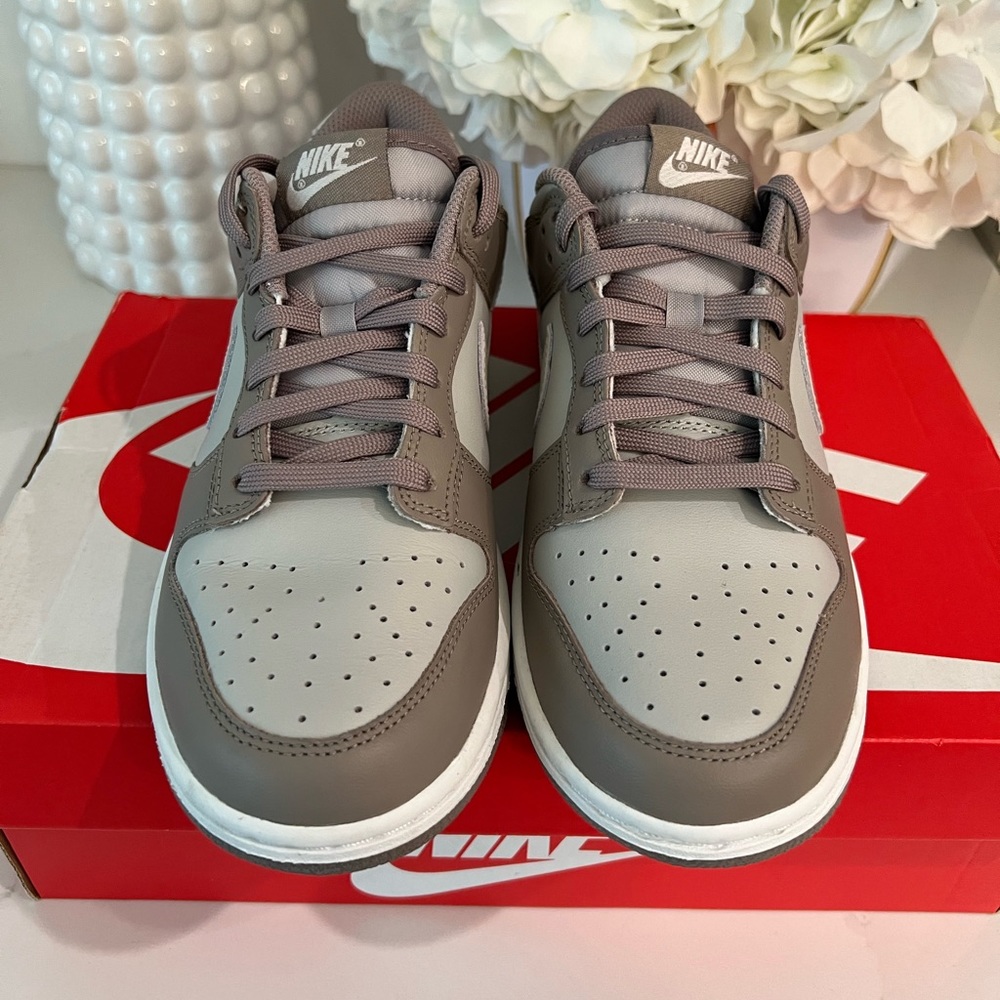 Nike Dunk Low Moon Fossil Size 8W | 6.5M FD0792-001 Authentic NIB read - Picture 4 of 16